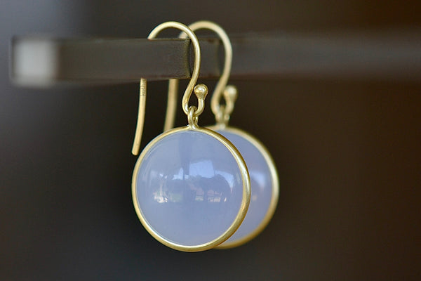 Large Moon earrings in chalcedony.