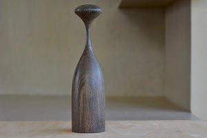 Alternate side of Serratus pepper mill in Ancient Bog Oak. Designed by Tantlus. Made in Canada.