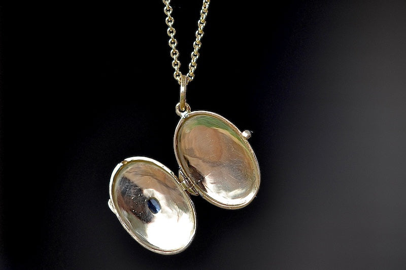 Open Blue Sapphire locket by Arman Sarkisyan.