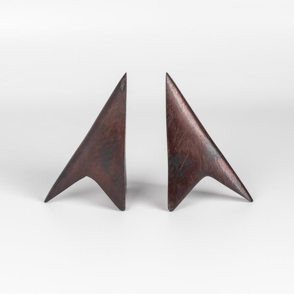 Aubock Bookends 3846 Rocket in Patina are scultural bookends in patinated brass.
Designed by Carl Auböck and handmade in Austria. Founded in 1906, the workshop is still owned and operated by the Auböck family (by Carl IV and V) from its original home, in a Vienna townhouse.
OK has the largest selection of current Werkstätte Auböck production in the US and in stock, ready to ship.