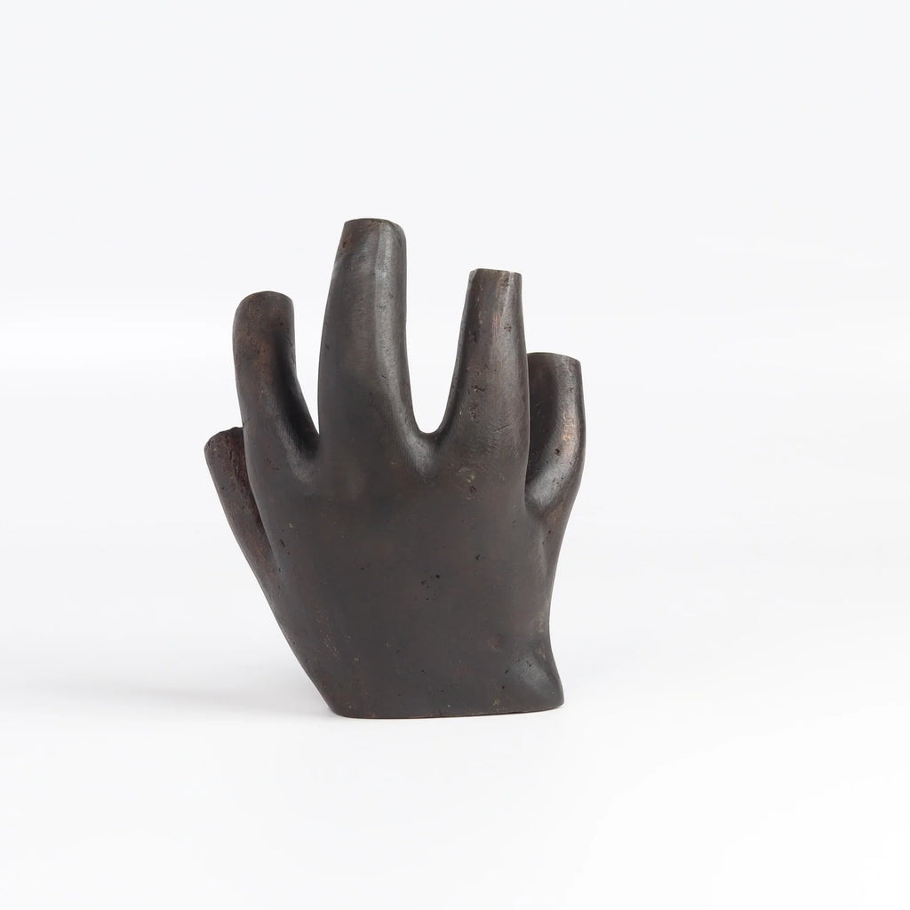 Glove vase 3788 in the shape of a hand with cut off finger tops in patina brass with polished top rim.