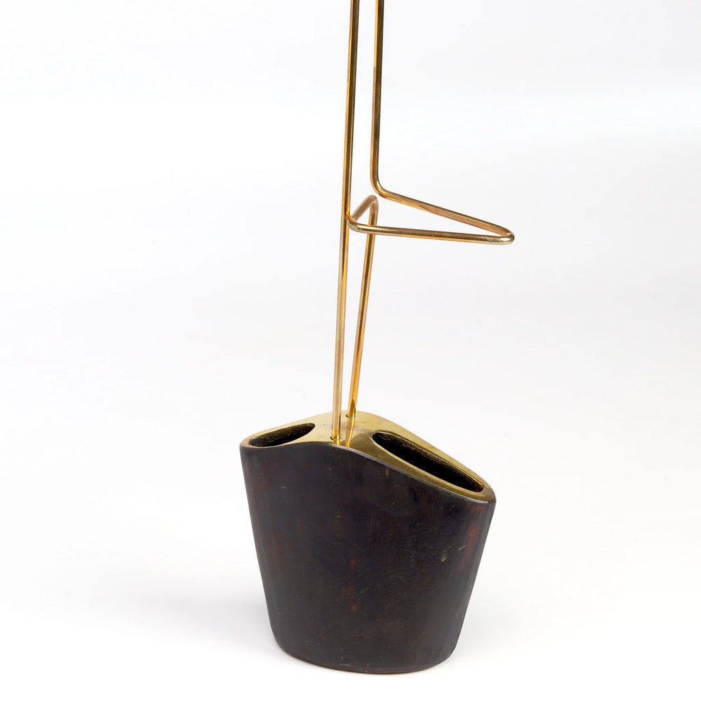 Detail of Werkstätte Carl Auböck Vase 3853 Double Noose.