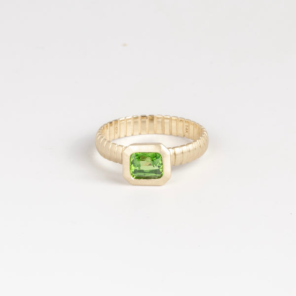 Tsavorite Open Basket Signet on Ridged Band by Elizabeth Street Jewelry in size 6.5 is a one of a kind and oval cut tsavorite on a ridged band in 14k gold. Handmade in Los Angeles.