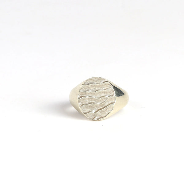 White Tidal Round signet 11 by Fraser Hamilton.