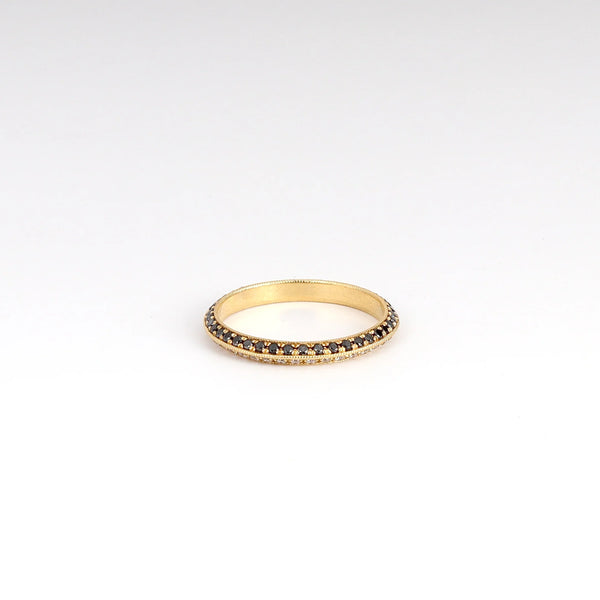 Lizzie Mandler The Othello Knife Edge Band ring in 18k yellow gold is a double eternity band on white background