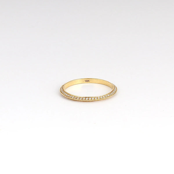Lizzie Mandler Pave Petite Knife Edge Band with white diamonds on top and bottom in 18k yellow gold on white background.
