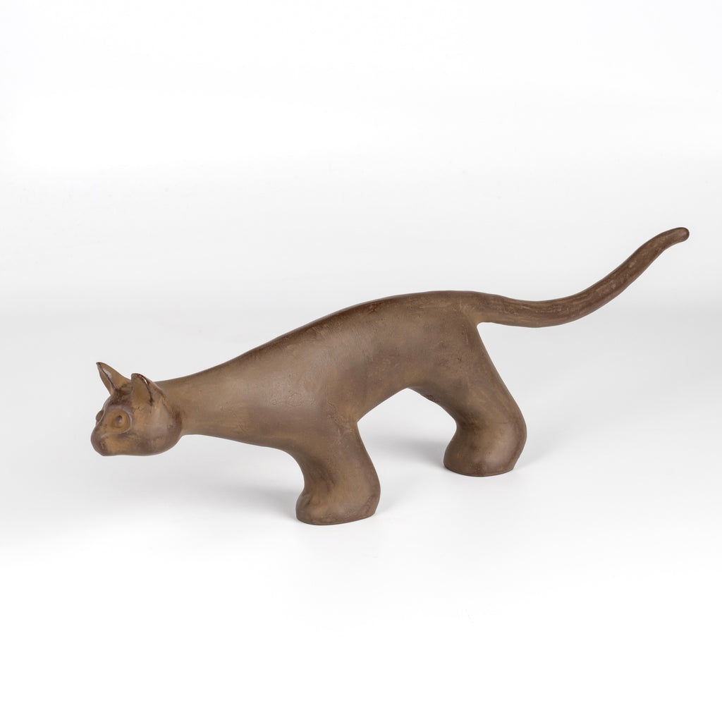 Another angel of Chami Nambu ironware cat sculpture made by Suzuki Morihisa Studio n Morioka, Japan.