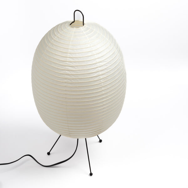 Tawara Lamp 02 is a modern reinterpretation of traditional "Chochin" lantern lamp designed by Shigeru Uchida and handmade by artisans at Asano Shoten in Gifu, Japan.