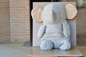 Large Grey Elephant in linen is a soft toy by Maileg and part of Safari Friends collection.