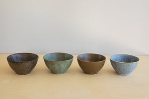 Set of 4 ceramic Japanese Bowls.