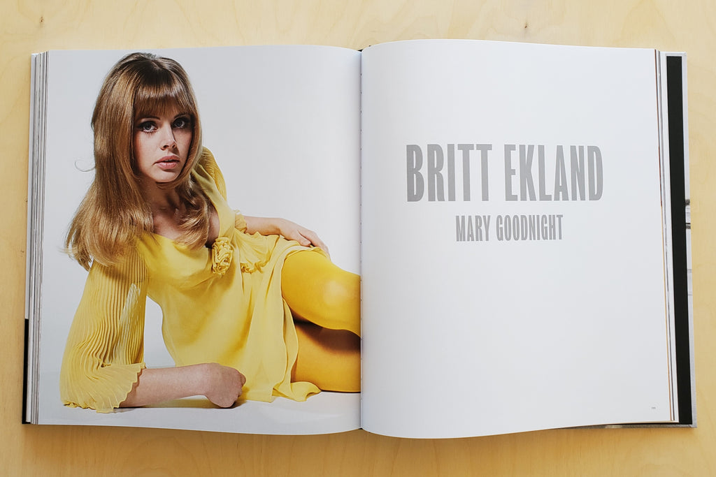 BOND: PHOTOGRAPHED BY TERRY O'NEILL The Definitive Collection