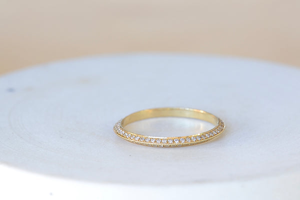 Lizzie Mandler Pave Petite Knife Edge Band with white diamondson top and bottom in 18k yellow gold. Perfect wedding or engagement ring with knife edge.