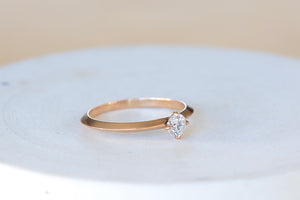 Lizzie Mandler Petite Knife Edge Solitaire ring diamond brilliant cut prong setting 18k rose gold